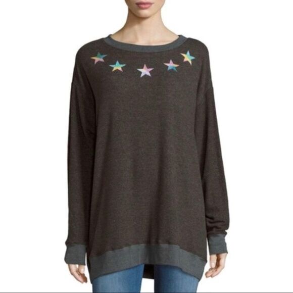 wild fox Distressed Scoop Neck Pullover With Stars - Picture 1 of 7